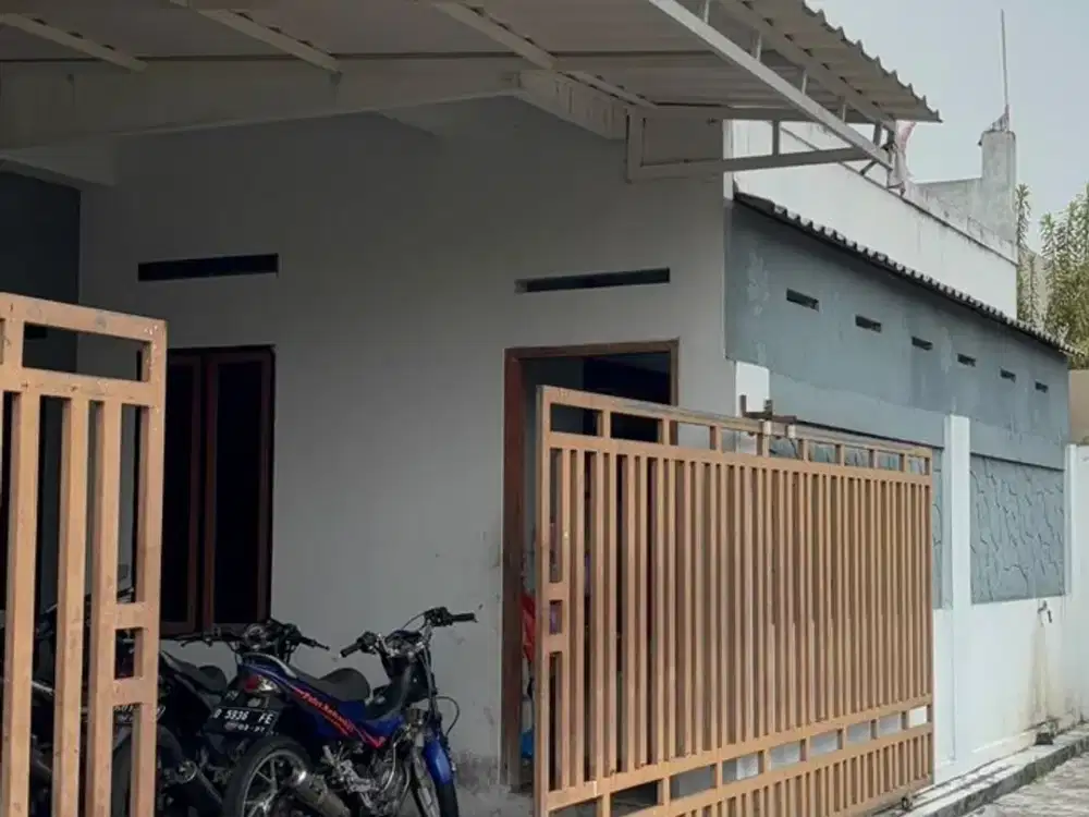DIJUAL RUMAH COCOK UNTUK TEMPAT USAHA DI MARGACINTA CIJAURA BANDUNG
