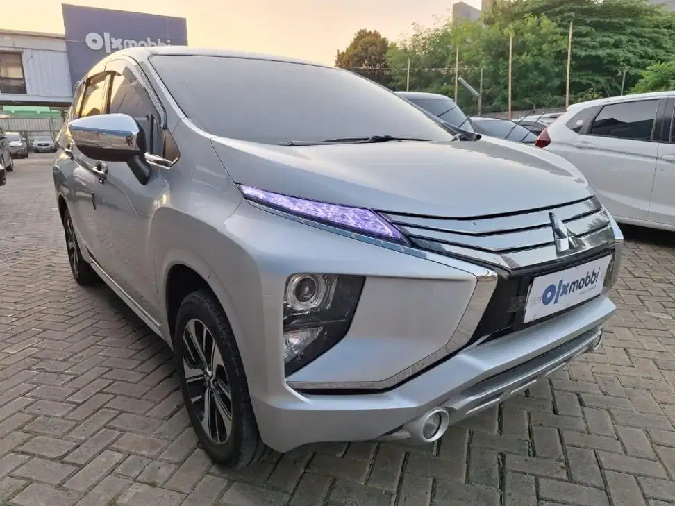 DP MURAH Mitsubishi Xpander 1.5 Ultimate Bensin-AT 2018 Silver CTZJB