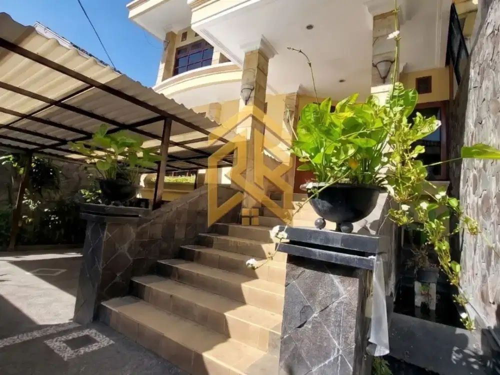 Rumah Mewah Pusat Kota Private Pool Dago Asri Dekat ITB Bandung