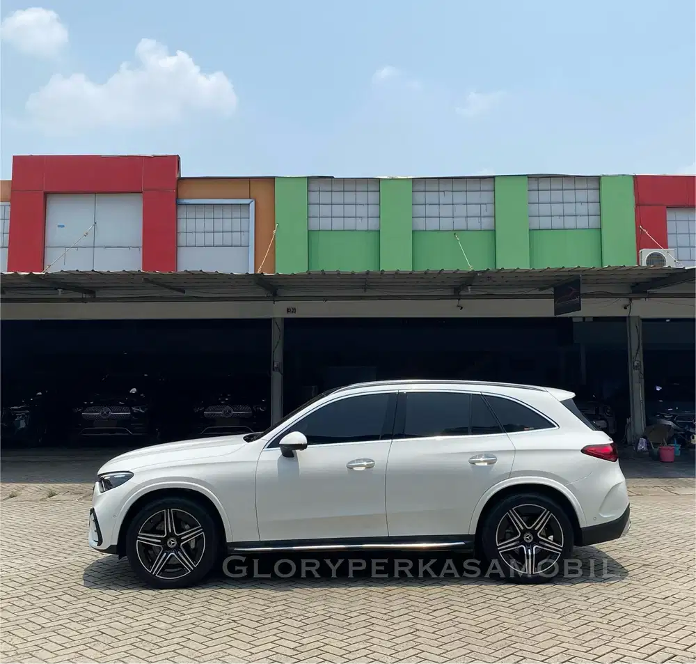 Mercedes Benz GLC300 AMG 2023/ 2024 KM 12rb ANTIK Mercy GLC300 GLC 300