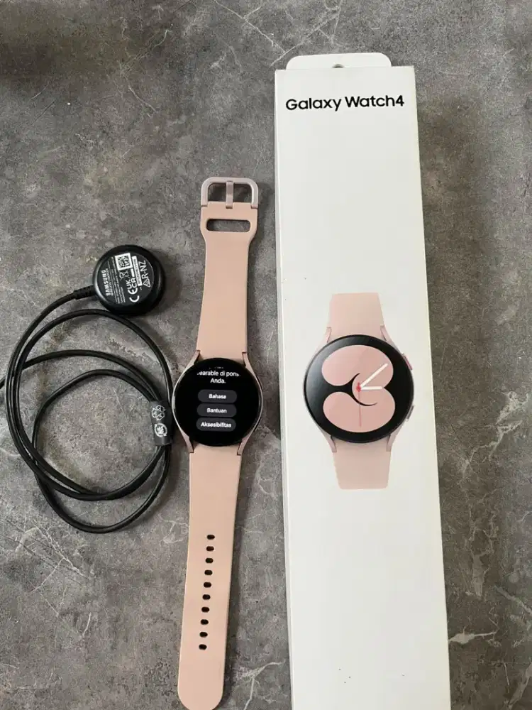 Samsung watch 4 istimewa