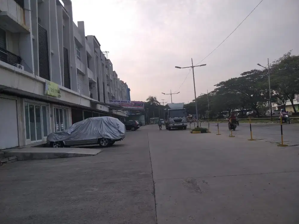 Disewakan Ruko Royal Palm, Cengkareng