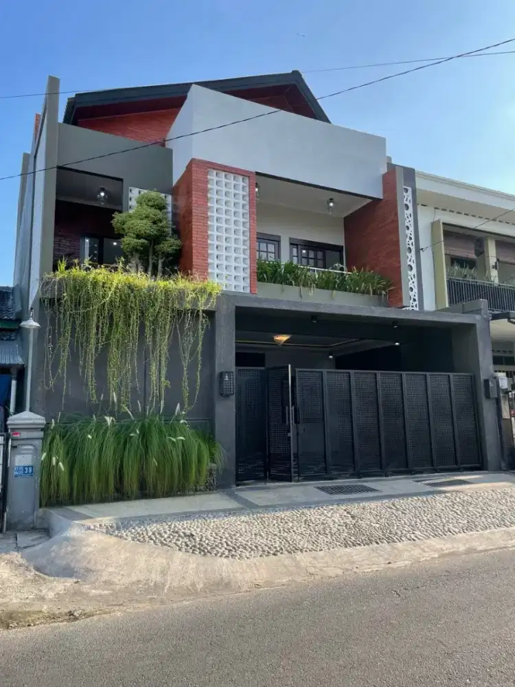 DIJUAL RUMAH BARU DI STADION UTARA MAGUWOHARJO YOGYAKARTA