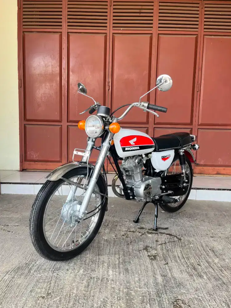 Dijual CB Gelatik Warna Asli Putih Thn 1973 Full Restorasi