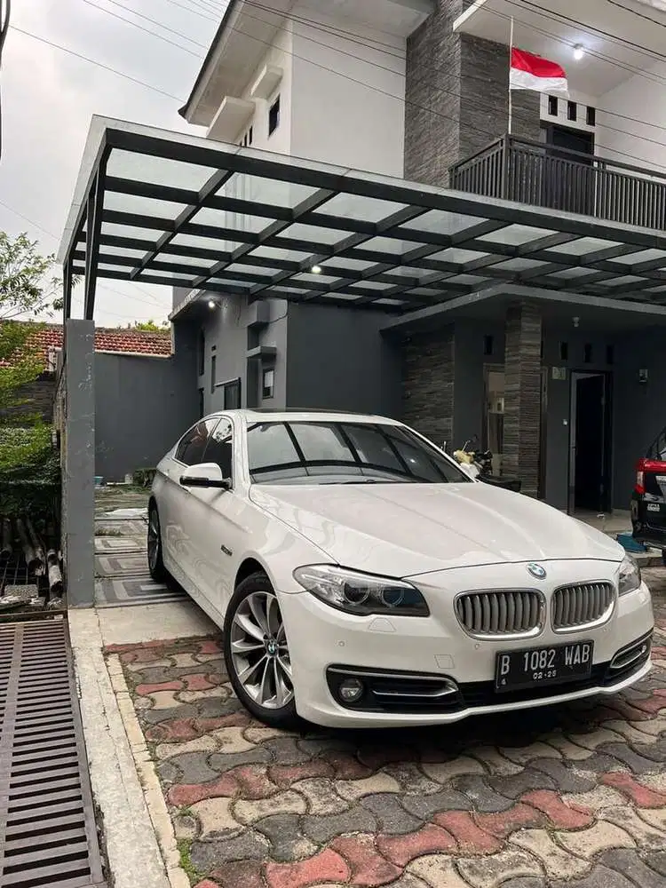 BMW 520i 2015 Bensin