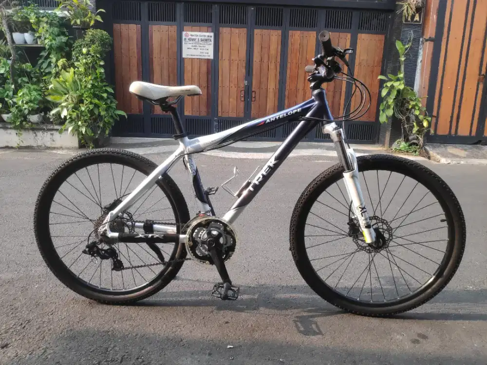 Sepeda gunung 26in