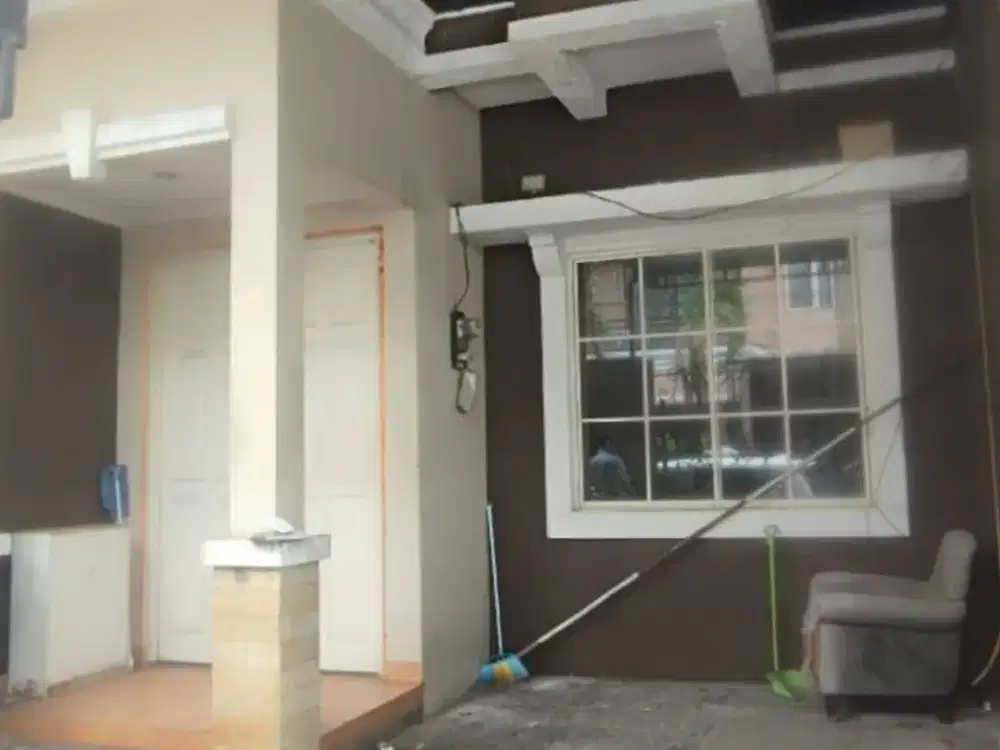 JUAL KILAT..rumah di Taman Semanan Indah