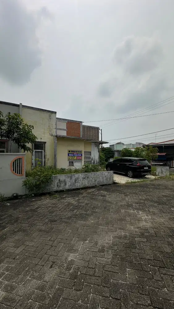 Dijual rumah dengan luas tanah 169