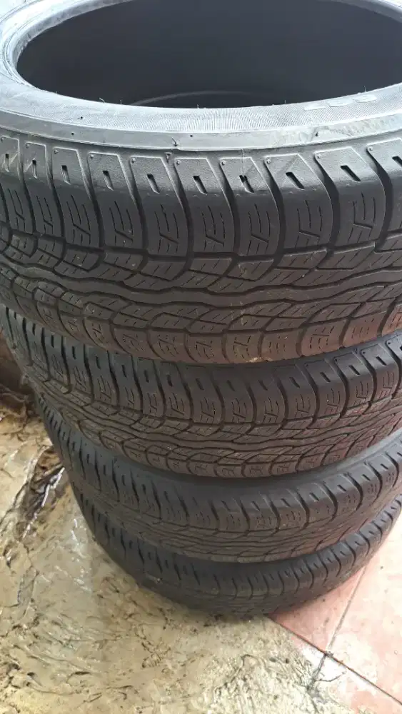 Ban 215 60 17 bridgestone dueler r17 for xtrail rush terios alphard