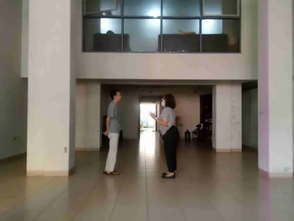Jual kos 6 lantai pembangunan jakarta pusat ( 34 kamar )