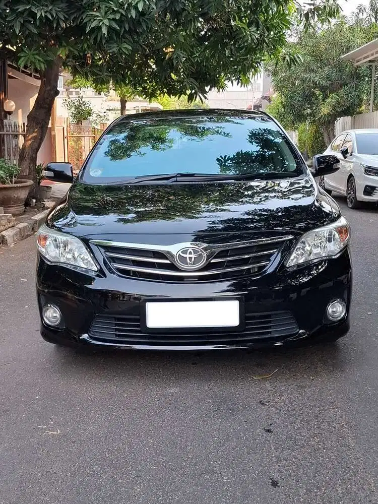 Toyota Corolla Altis 2013 Bensin
