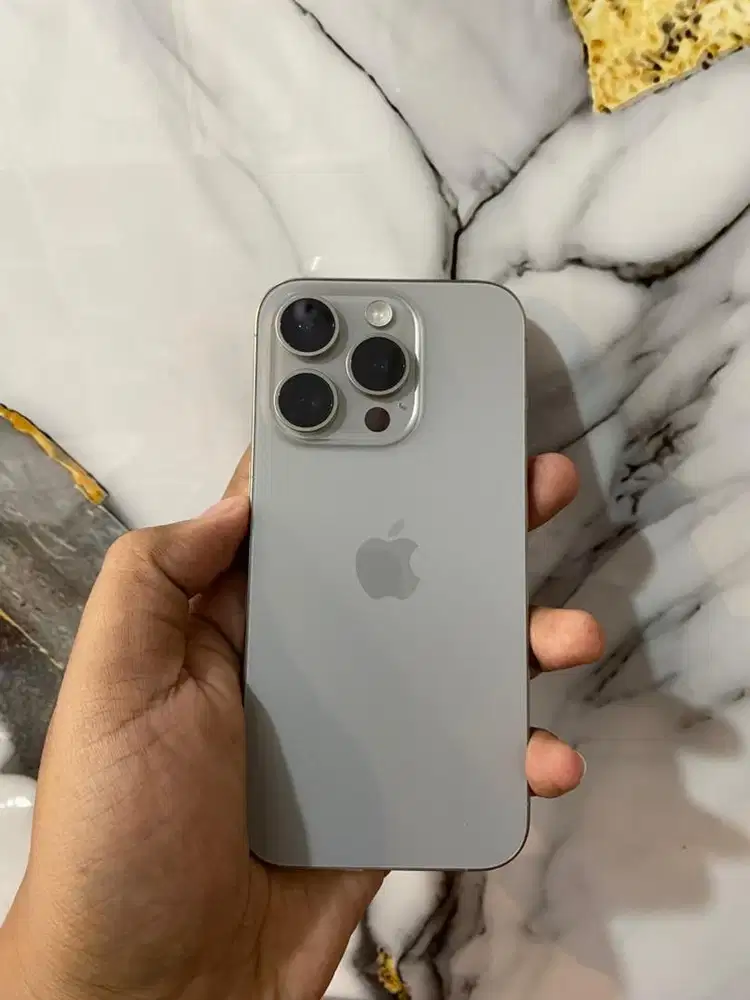 iphone 15 pro 256