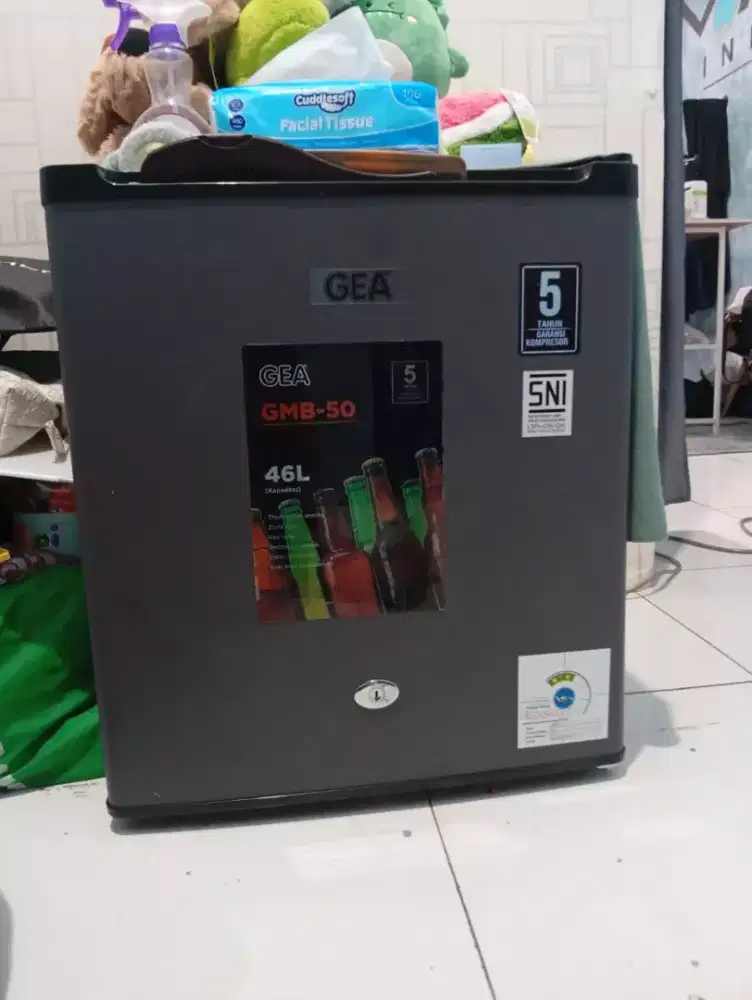 Kulkas mini bar