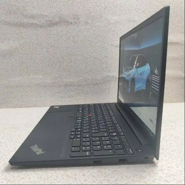 Lenovo thinkpad E585 Ryzen 5 ram 16gb VGA AMD coding,AI,sekolah kuliah