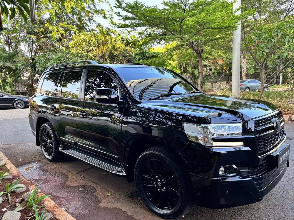 Toyota Land Cruiser VX-R 200 ATPM 2021