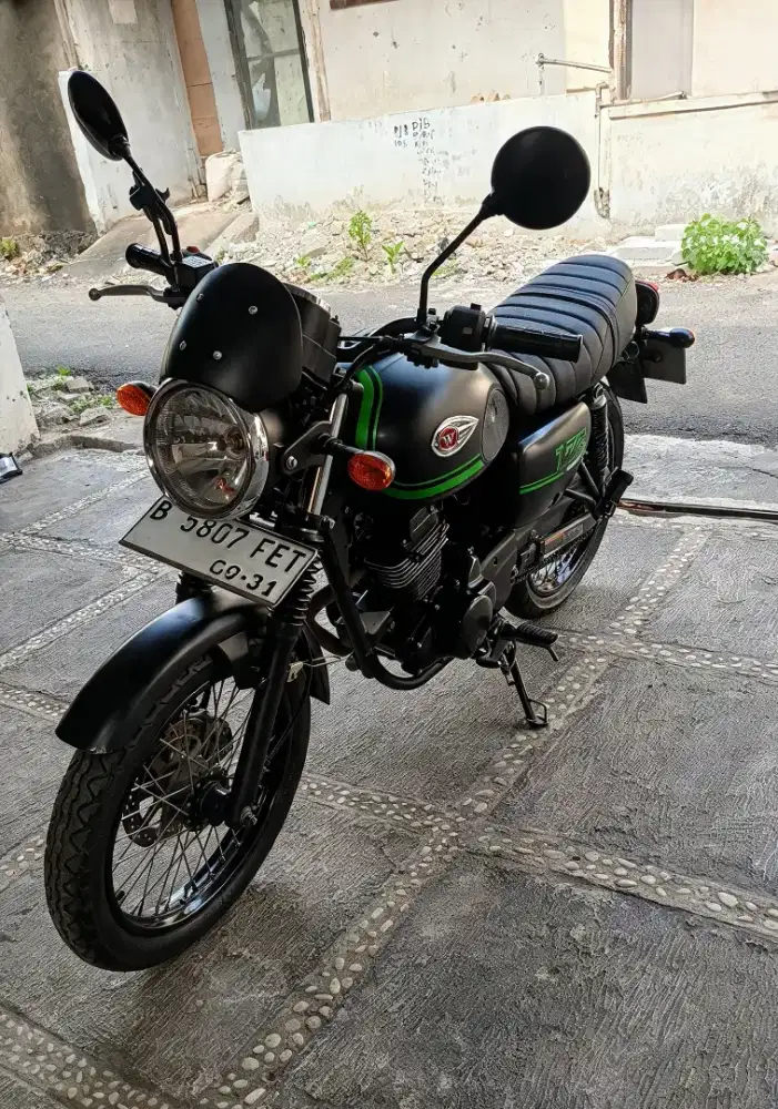 W175 CAFE full orisinil