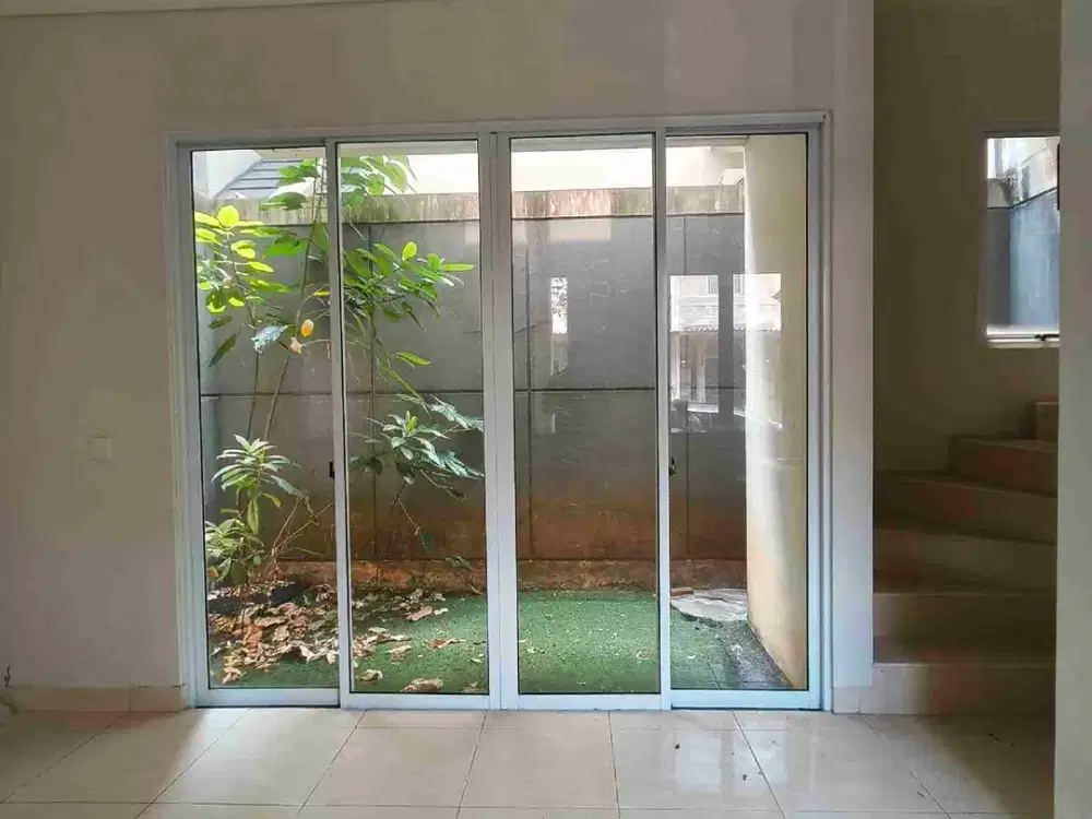 Rumah Standar Rapih Posisi Depan Vanya Park BSD city