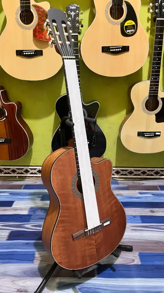 Gitar Akustik Cowboy Original Nilon