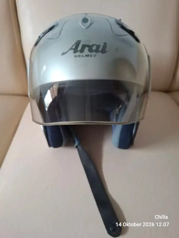 Helm preloved Half Face merk Arai