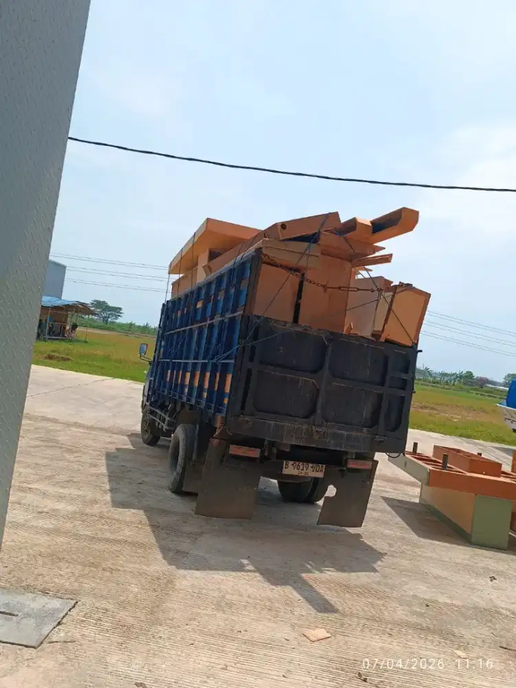 Jasa pindahan kantor pakai truck double