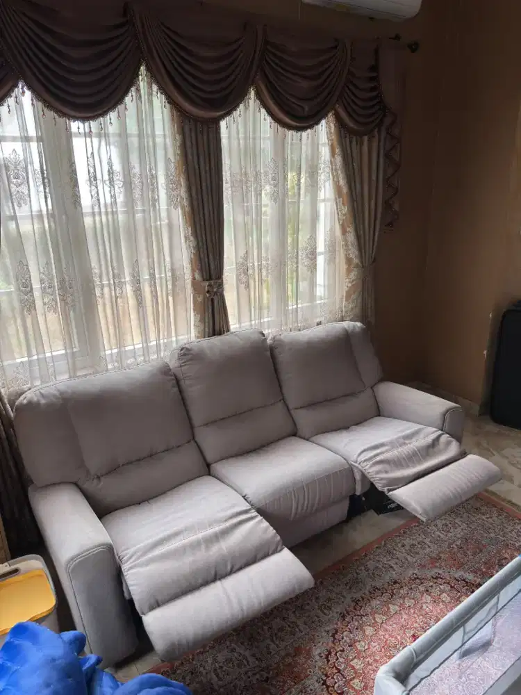 Dijual sofa Cellini 3+2+1