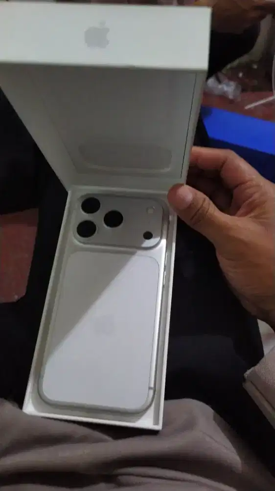 I-Phone 17 Pro 256Gb baru 10 hari
