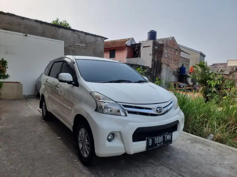 Daihatsu Xenia 1.3 R Deluxe