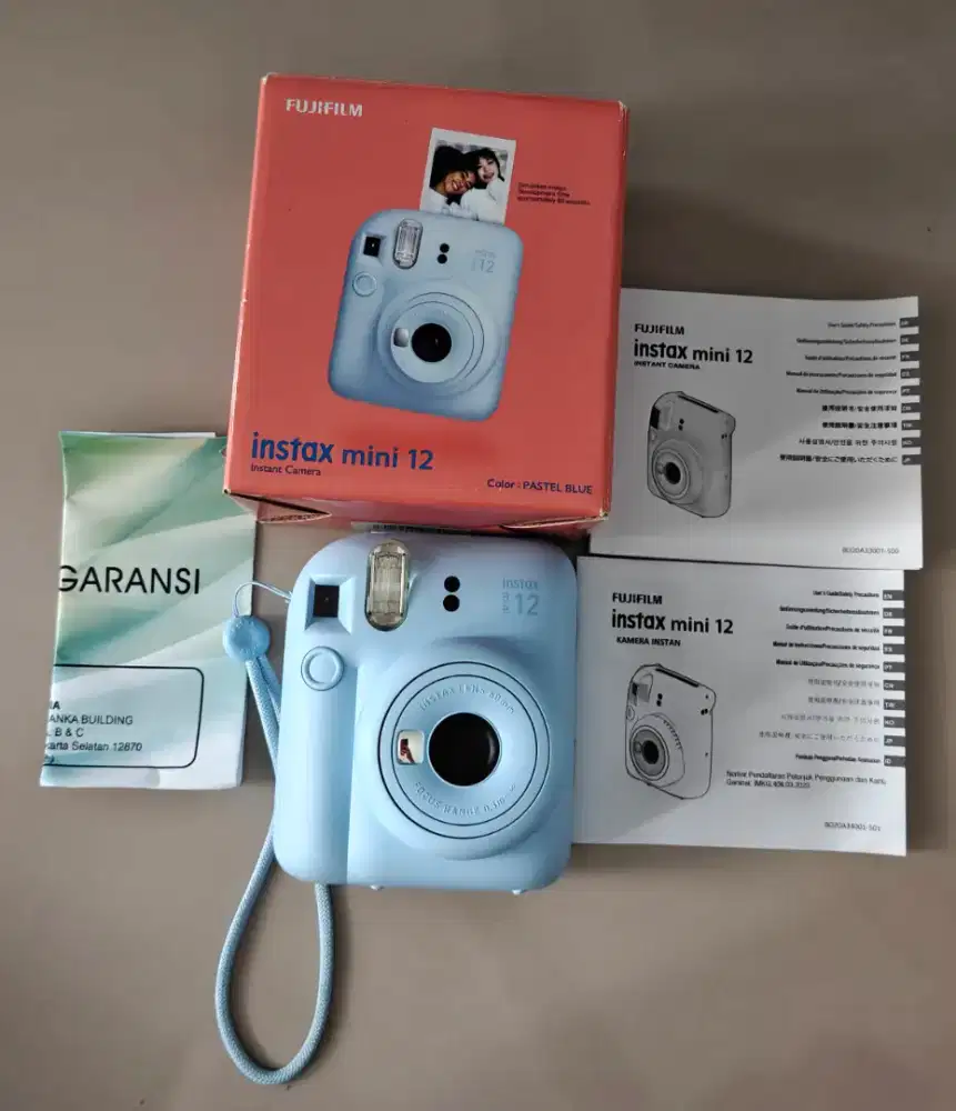 Instax Mini 12 (Preloved LIKE NEW)