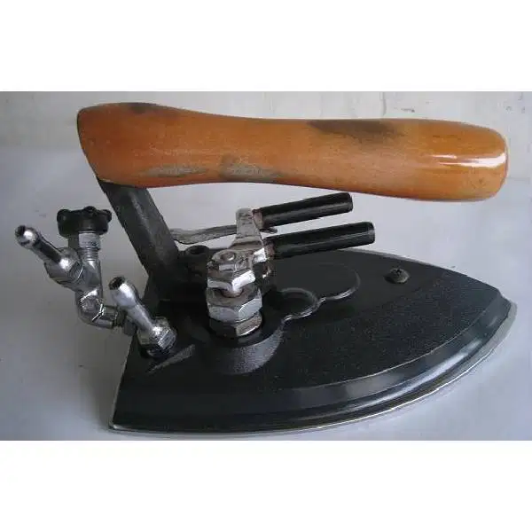 Vintage setrika Uap / paraffin iron NAOMOTO made in Japan