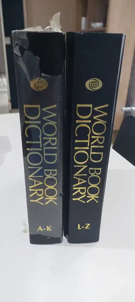 Worldbook Dictionary A - Z