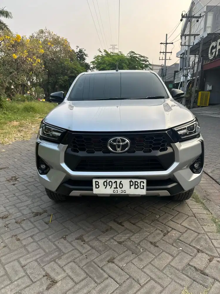 Toyota Hilux Double Cabin 4x4 V Disel AT PMK 2025 Record Auto 2000