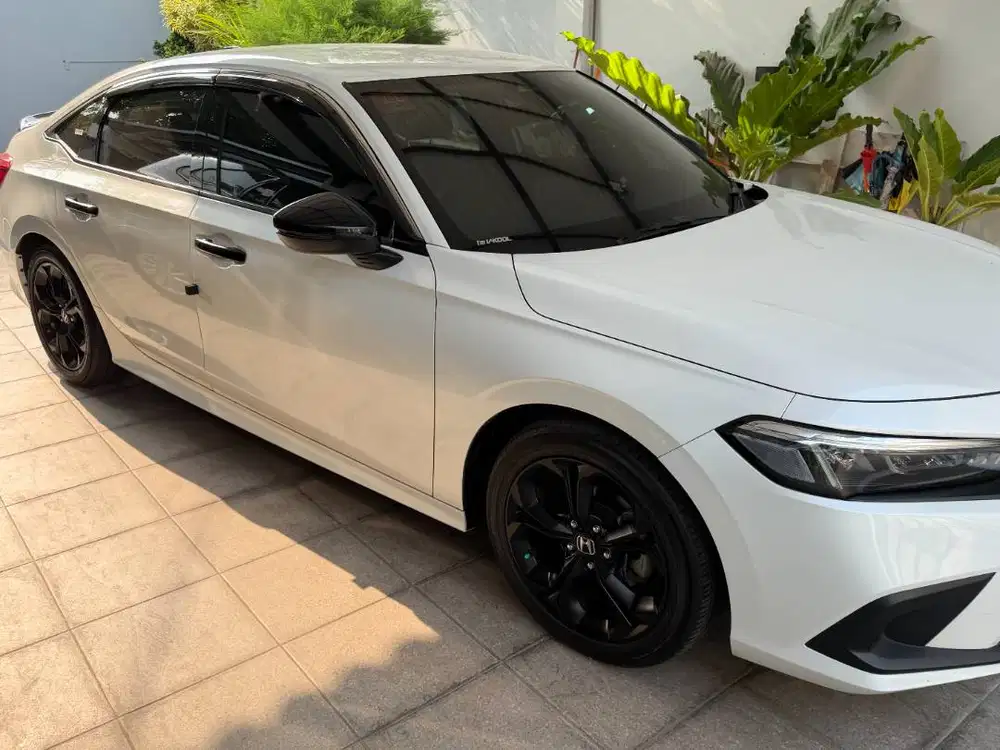 DIJUAL HONDA CIVIC RS 2025 – KONDISI ISTIMEWA!