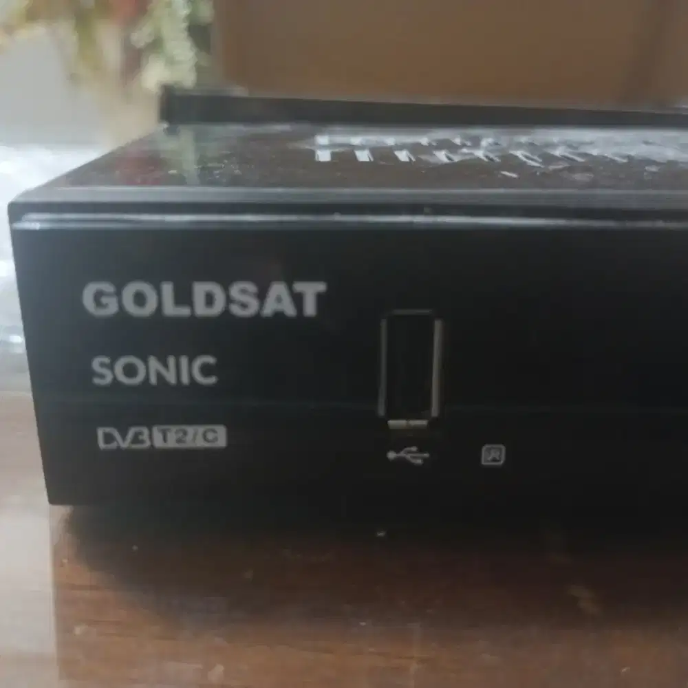 Set Top Box STB TV Digital Goldsat Sonic Normal Ada Dus - Minus Remote