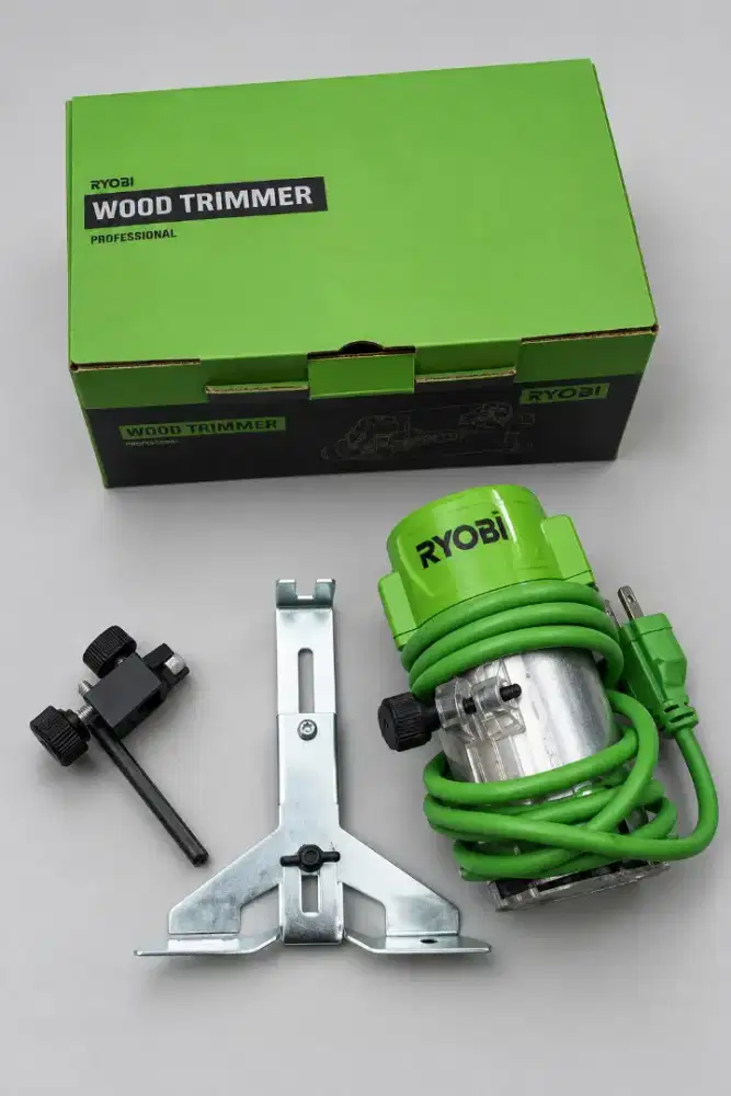 Jual Bor Listrik, Mesin Kompresor, Nail Gun & Peralatan Teknik Bekas