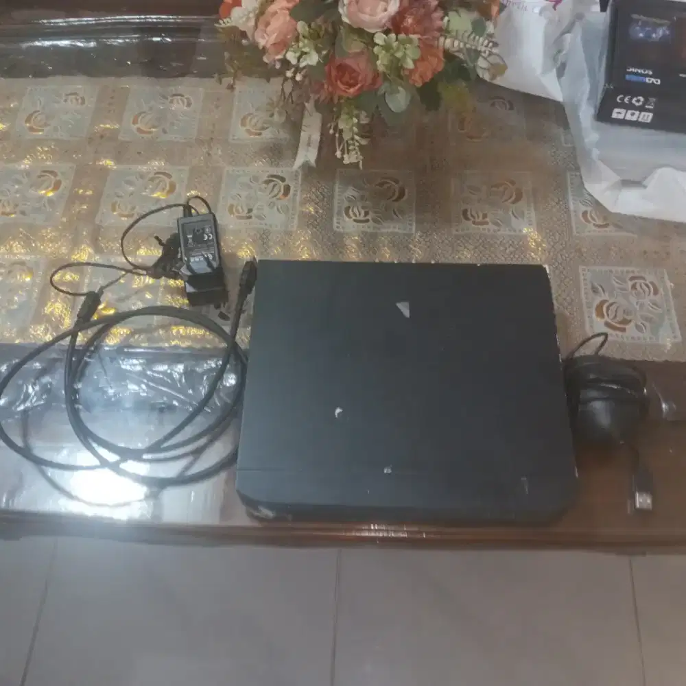 DVR CCTV Hikvision 8 Ch DS-7208HQHI-K1/E Normal Lengkap Ex Kantor