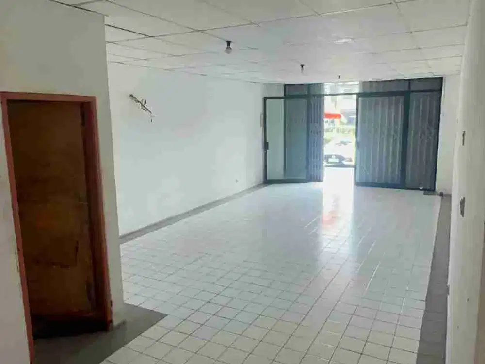 Ruko Sewa 4 Lt di Kelapa Gading Barat Jakarta Utara