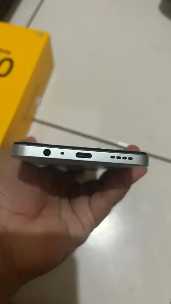 Realme note 80 ram 4/64