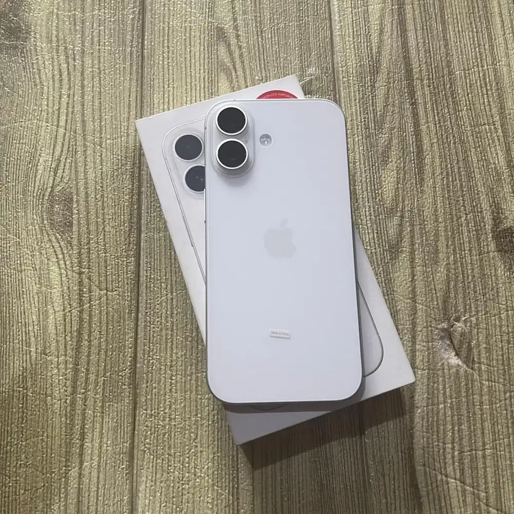 iphone 17 256gb ibox ON like new BH 99% bisa COD dan TT