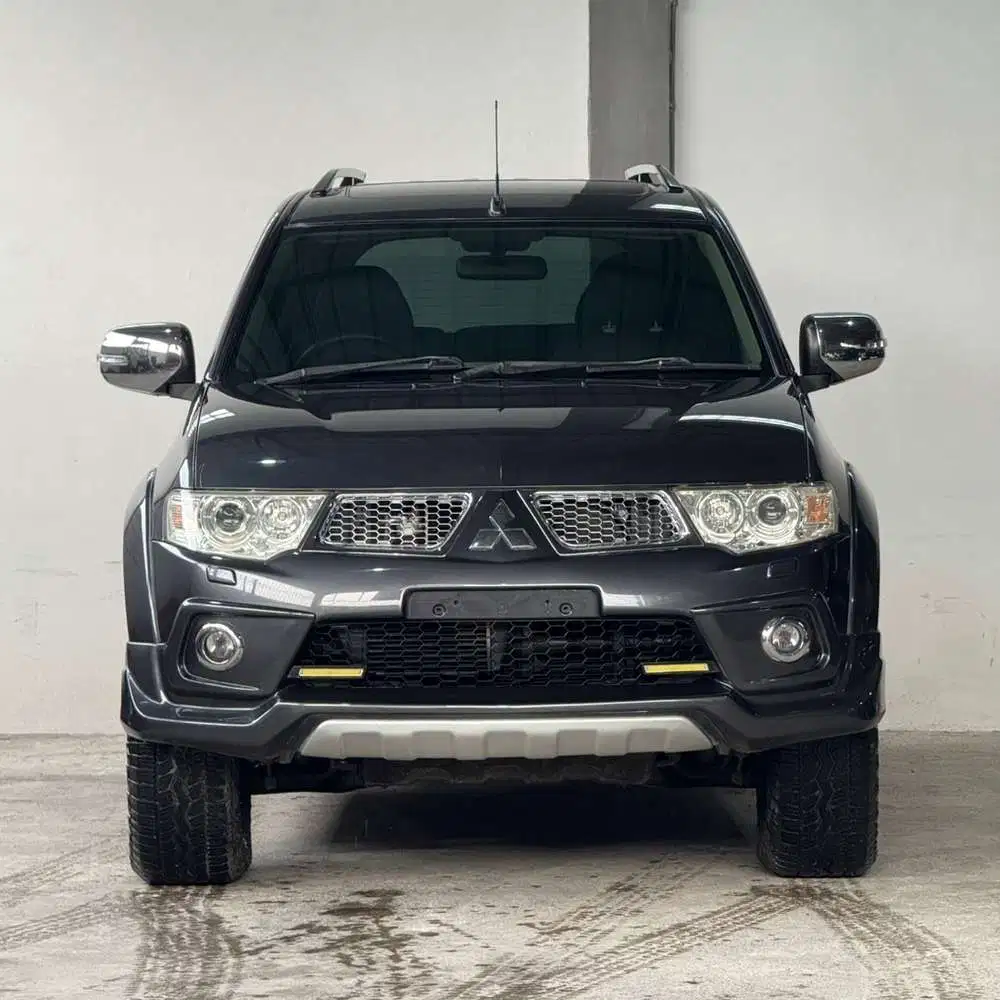 Mitsubishi Pajero Dakar Limited Matic 2013 abu 2014