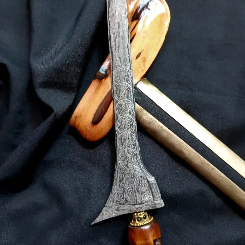 Keris sepuh brojol dwipamor suratman ketip banyumili