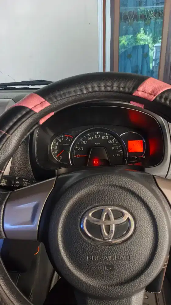 Toyota agya tahun 2016 tipe G