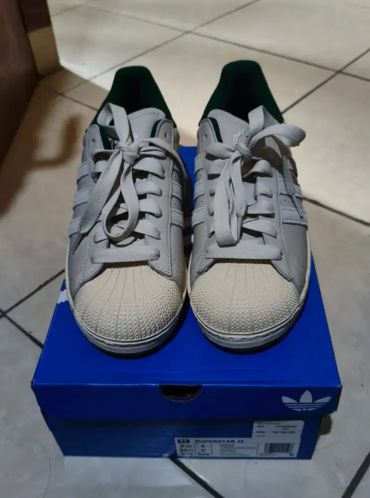 Di jual sepatu Adidas Superstar II Original