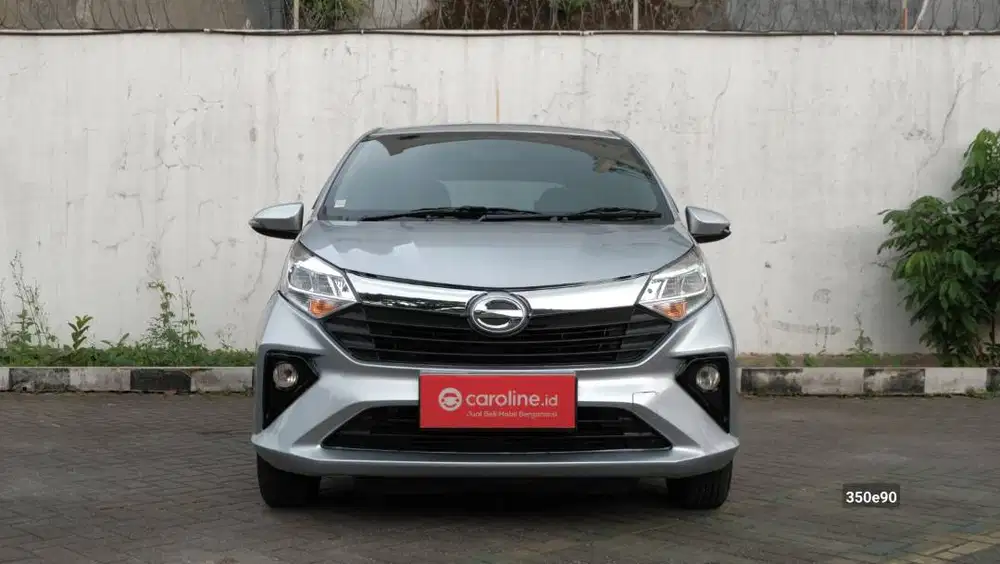 DAIHATSU SIGRA R 1.2 AT 2021 SILVER