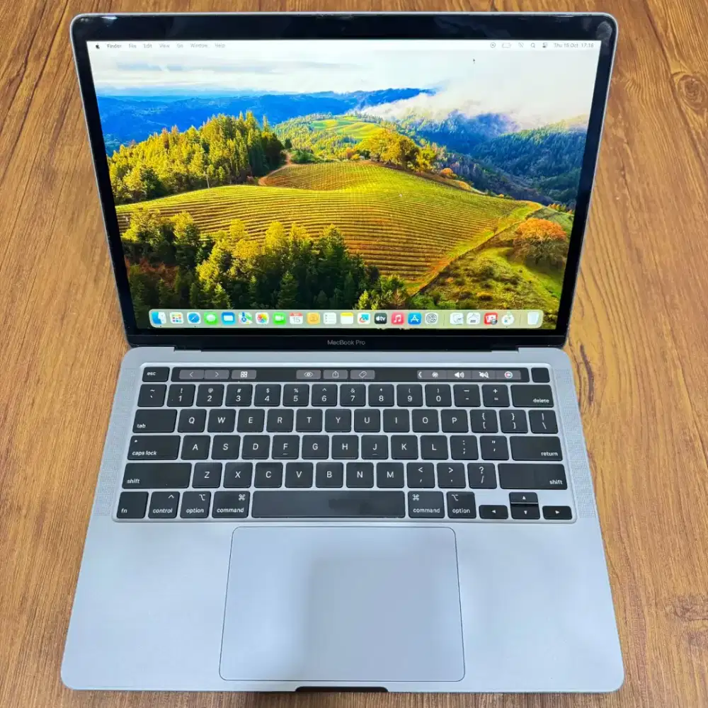 Macbook pro 2020 i7 ram 32gb ssd 512gb siap pakai bisa cod