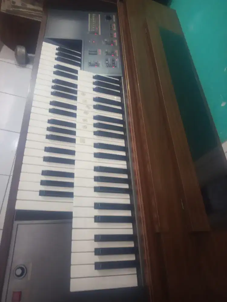 Dijual piano yamaha electone yamaha modelME100f