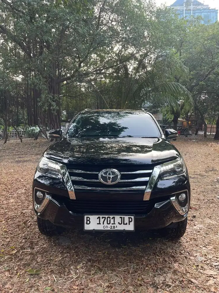 Toyota Fortuner 2.4 VRZ Automatic Diesel