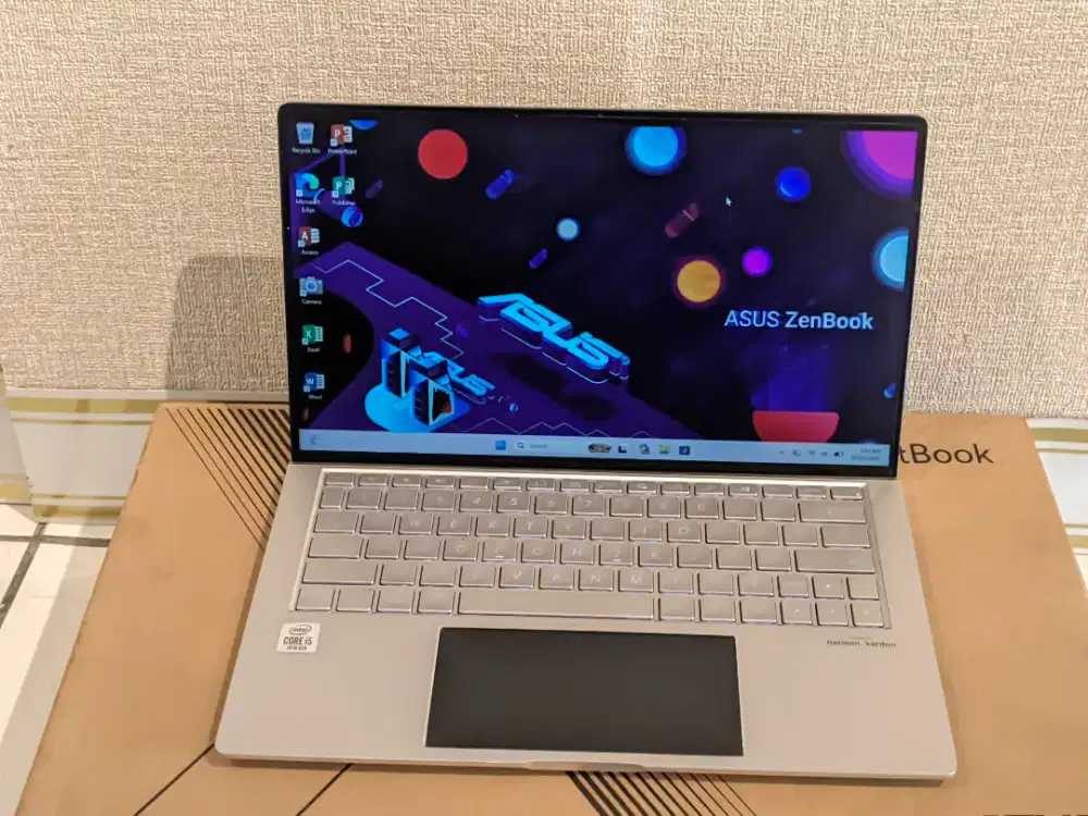 Asus Zenbook UX334FAC i5 Gen 10 Ram 8 GB SSD 512 GB