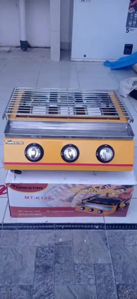 Pemanggang Sosis 3 tungku Maestro