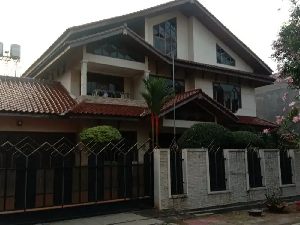 Rumah Kavling AL Duren Sawit 3 Lantai, LT 620 m2, Jalan 3 Mobil, Murah