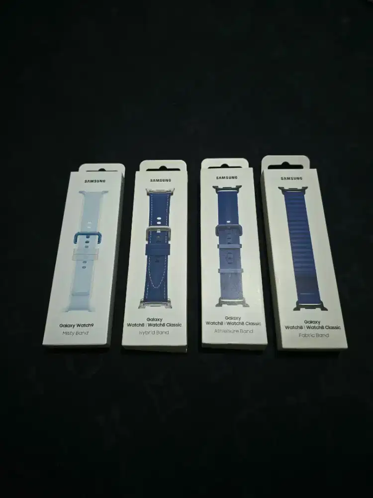 FOR SALE STRAPS SAMSUNG GALAXY WATCH 8 CLASSIC LIKE NEW